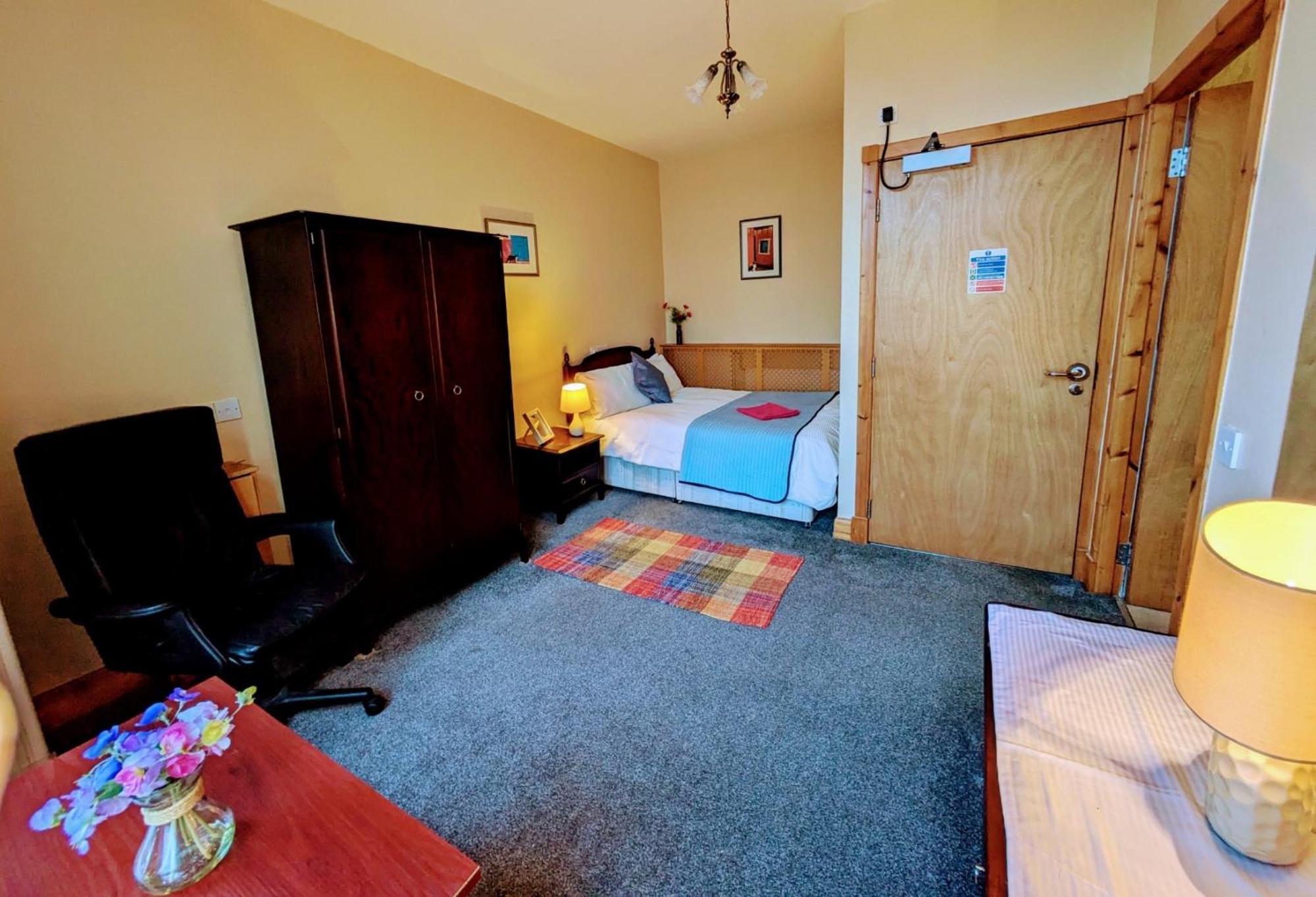 Hollybank - Ensuite Room & Use Of Large Shared Kitchen Dumfries Luaran gambar